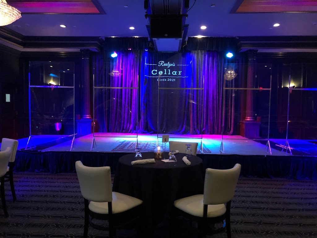 Roslyns Cellar | restaurant | 1221 Old Northern Blvd, Roslyn, NY 11576, USA | 5166252700 OR +1 516-625-2700