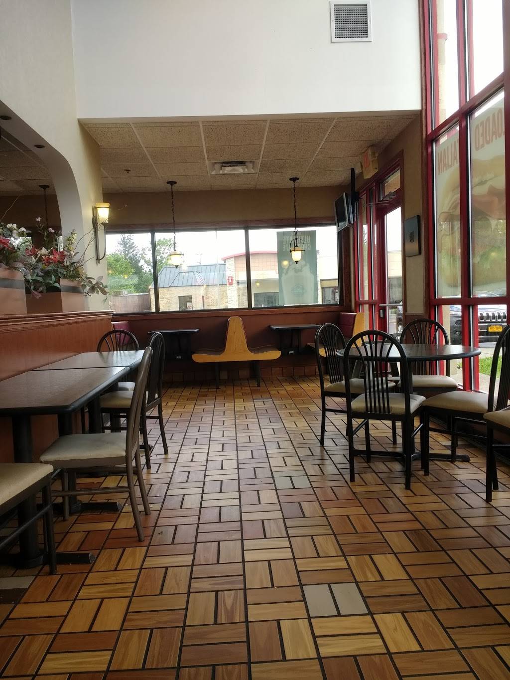 Arbys | restaurant | 1021 NY-17C, Owego, NY 13827, USA | 6076871179 OR +1 607-687-1179