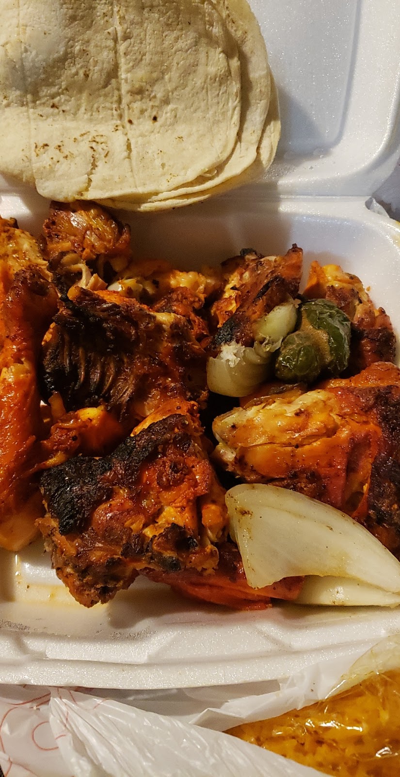 Pollos Asados La Choca | restaurant | 17545 N Farm To Market 88, Elsa, TX 78543, USA | 9563697645 OR +1 956-369-7645