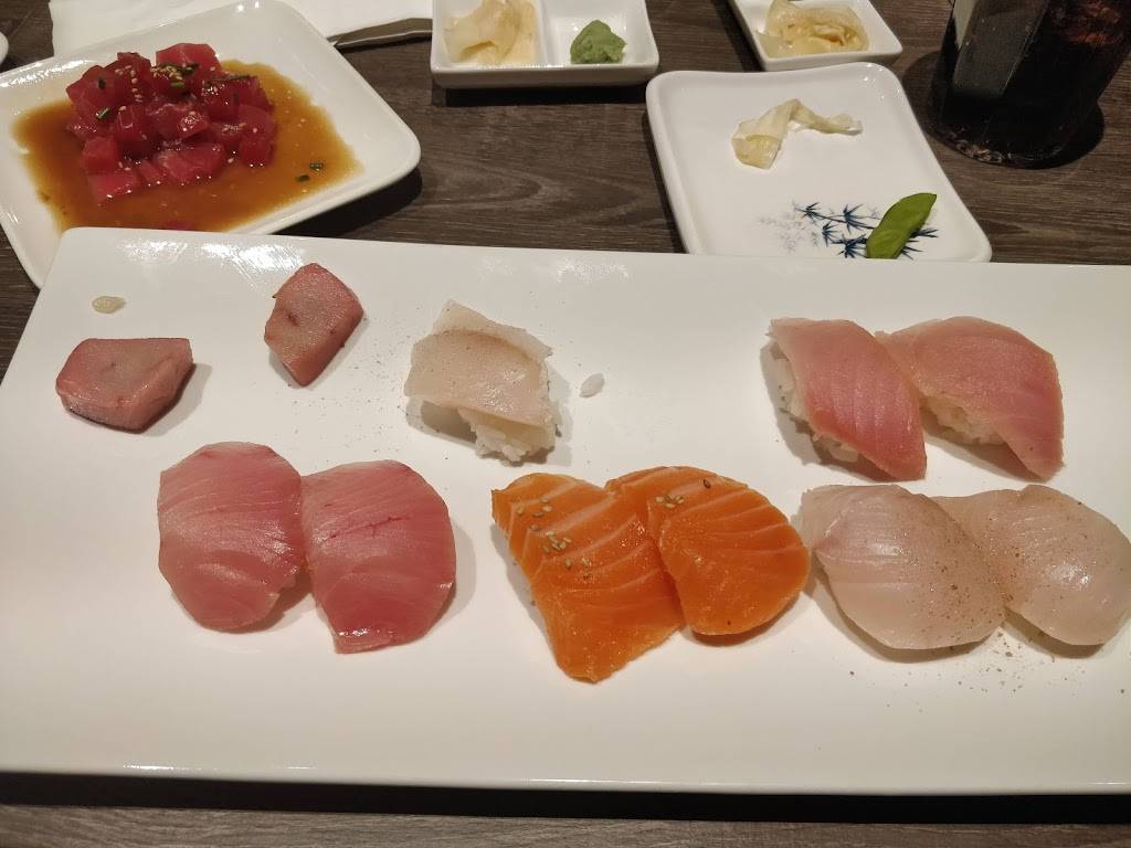 bluemaki sushi | restaurant | 39409 10th St W ste a, Palmdale, CA 93551, USA | 6615400815 OR +1 661-540-0815