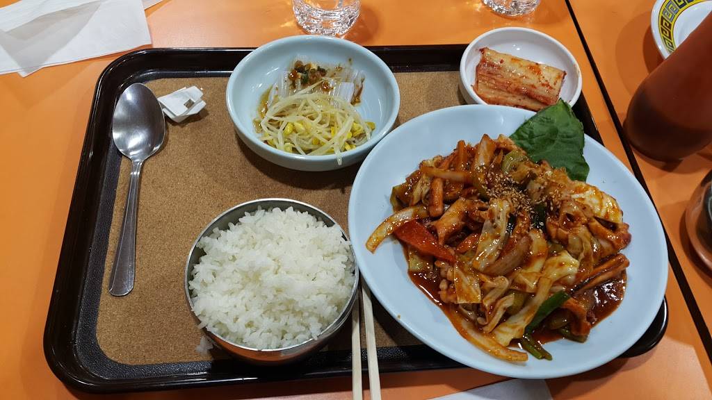 Durebak Restaurant | restaurant | 801 Civic Center Dr #114, Niles, IL 60714, USA | 8474708825 OR +1 847-470-8825