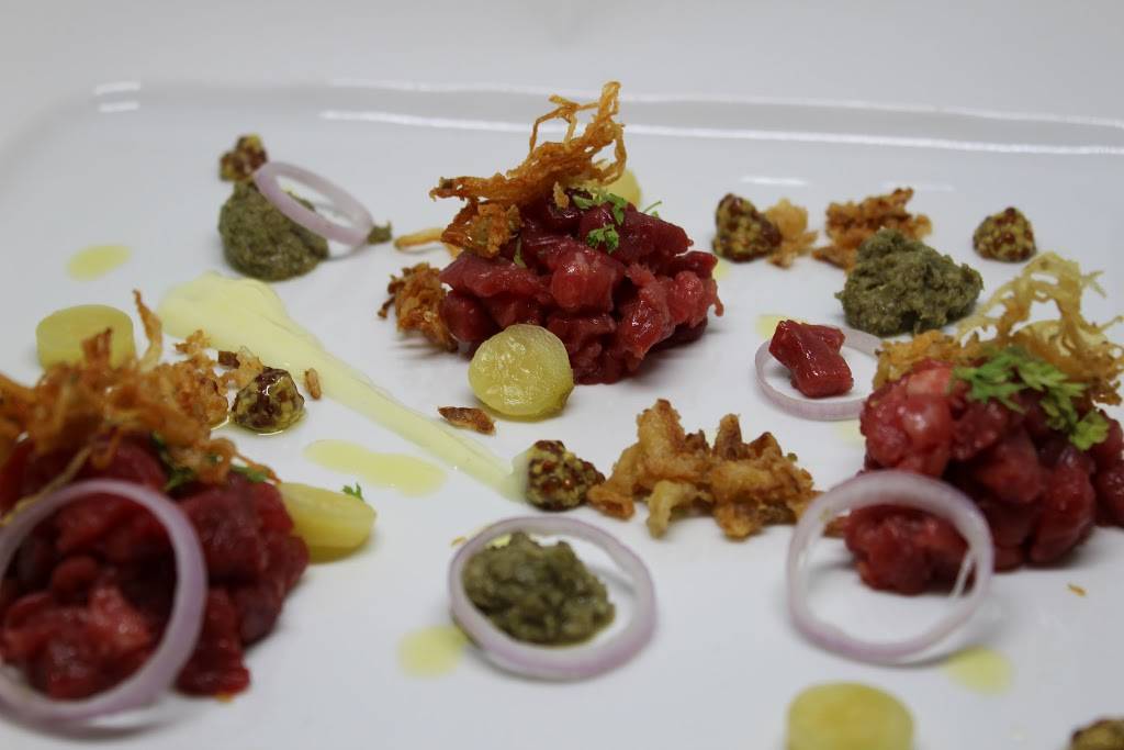 Le Géraldine | restaurant | 163 Rue Saint-Eustache, Saint-Eustache, QC J7R 2L5, Canada | 4504724441 OR +1 450-472-4441