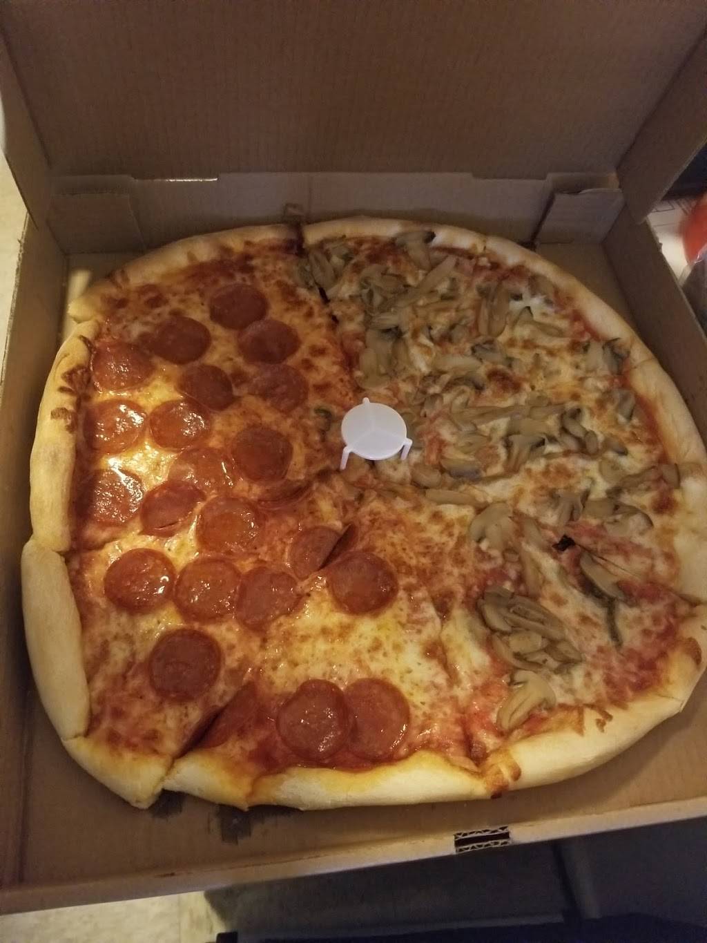 Capri II Pizzeria | restaurant | 149 Dreiser Loop, Bronx, NY 10475, USA | 7186713822 OR +1 718-671-3822