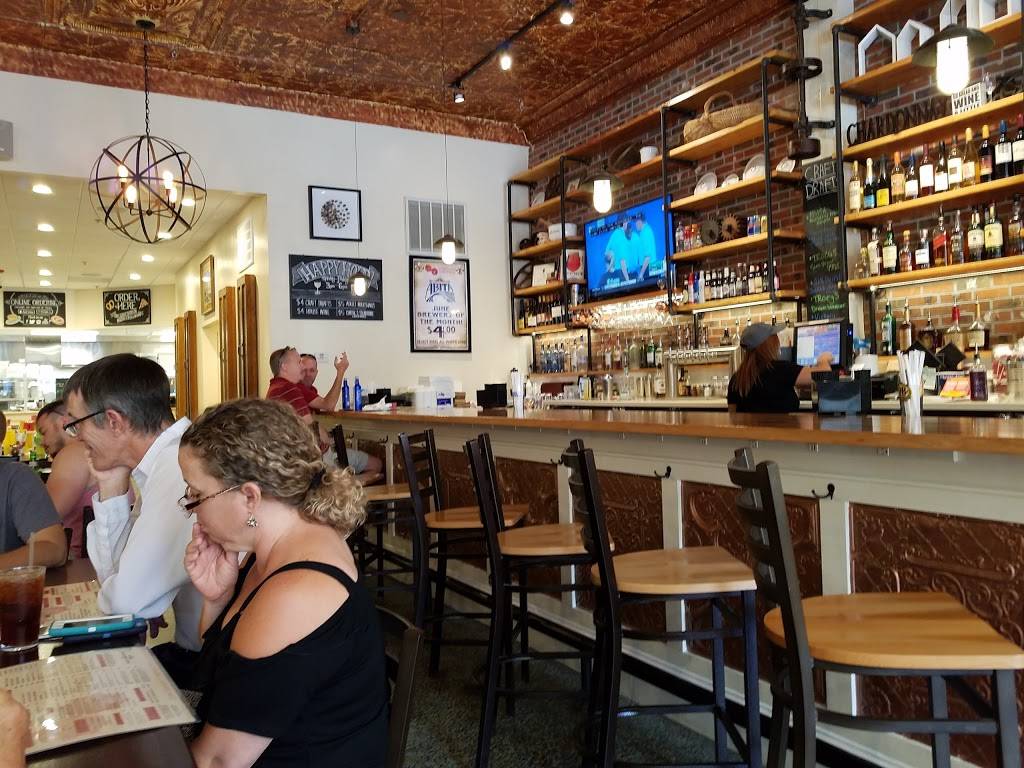 Pretzel and Pizza Creations | meal delivery | 20 W Washington St, Hagerstown, MD 21740, USA | 3017337795 OR +1 301-733-7795