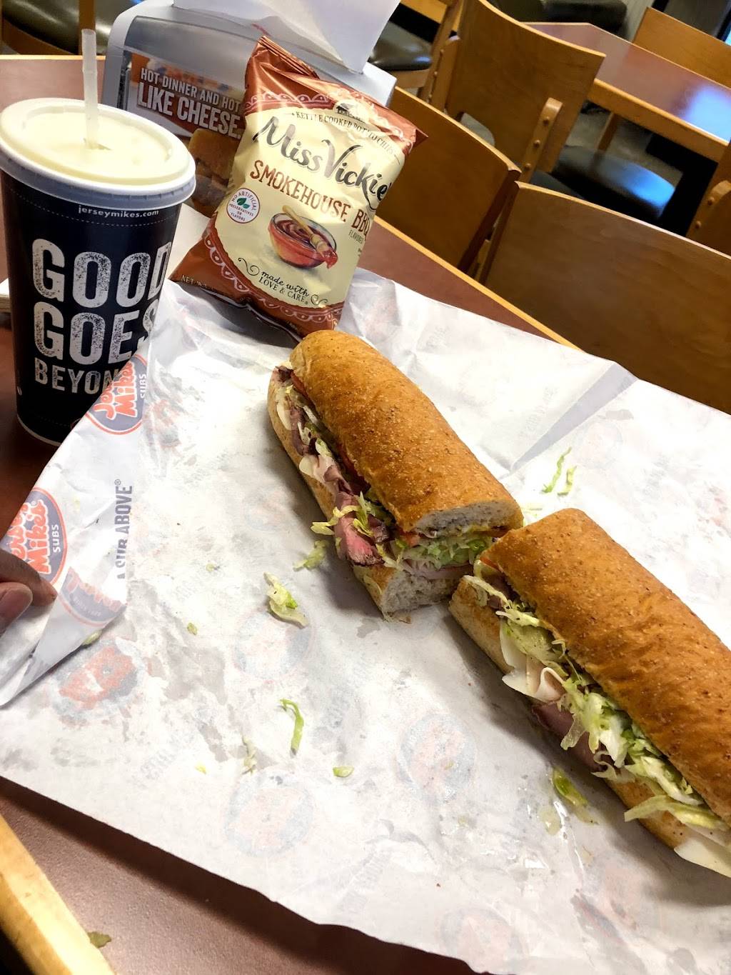 Jersey Mikes Subs | meal takeaway | 1190 W Sunset Dr, Waukesha, WI 53189, USA | 2622784070 OR +1 262-278-4070