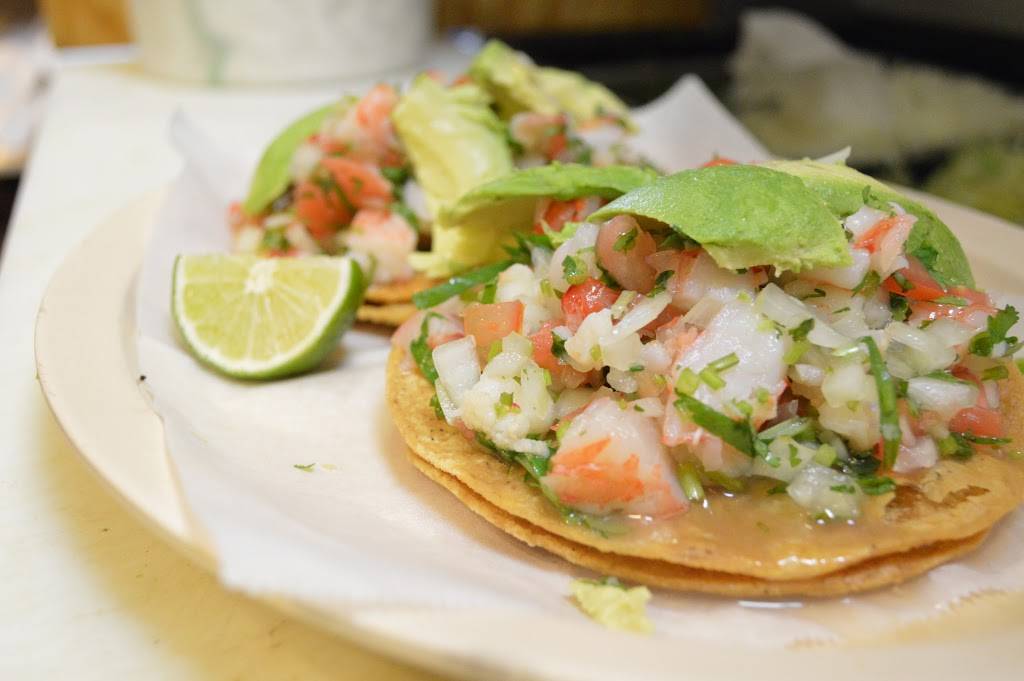 Magos Tacos & Tamales 2 | restaurant | 5211 W Diversey Ave, Chicago, IL 60639, USA | 7736885457 OR +1 773-688-5457