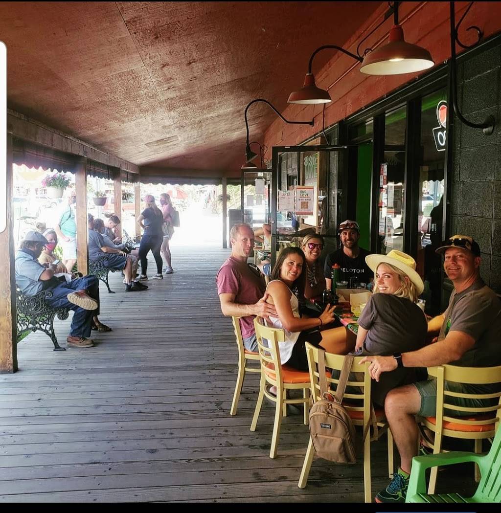 One Love Rum Kitchen | restaurant | 928 Grand Ave, Grand Lake, CO 80447, USA | 9707988067 OR +1 970-798-8067