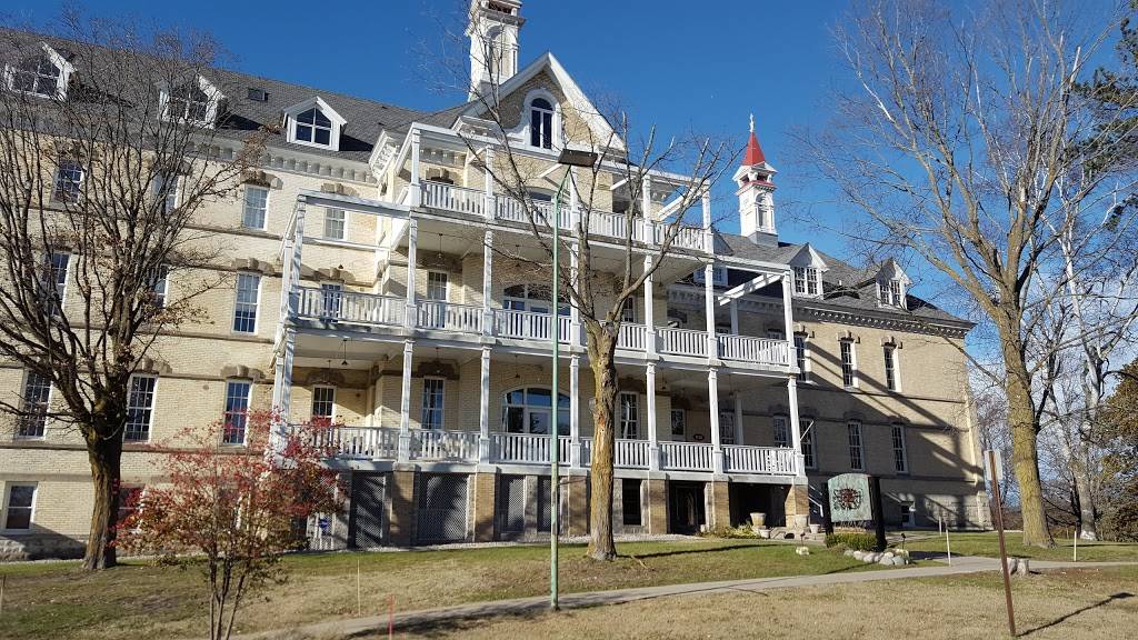 Trattoria Stella | restaurant | 1200 W Eleventh St, Traverse City, MI 49684, USA | 2319298989 OR +1 231-929-8989