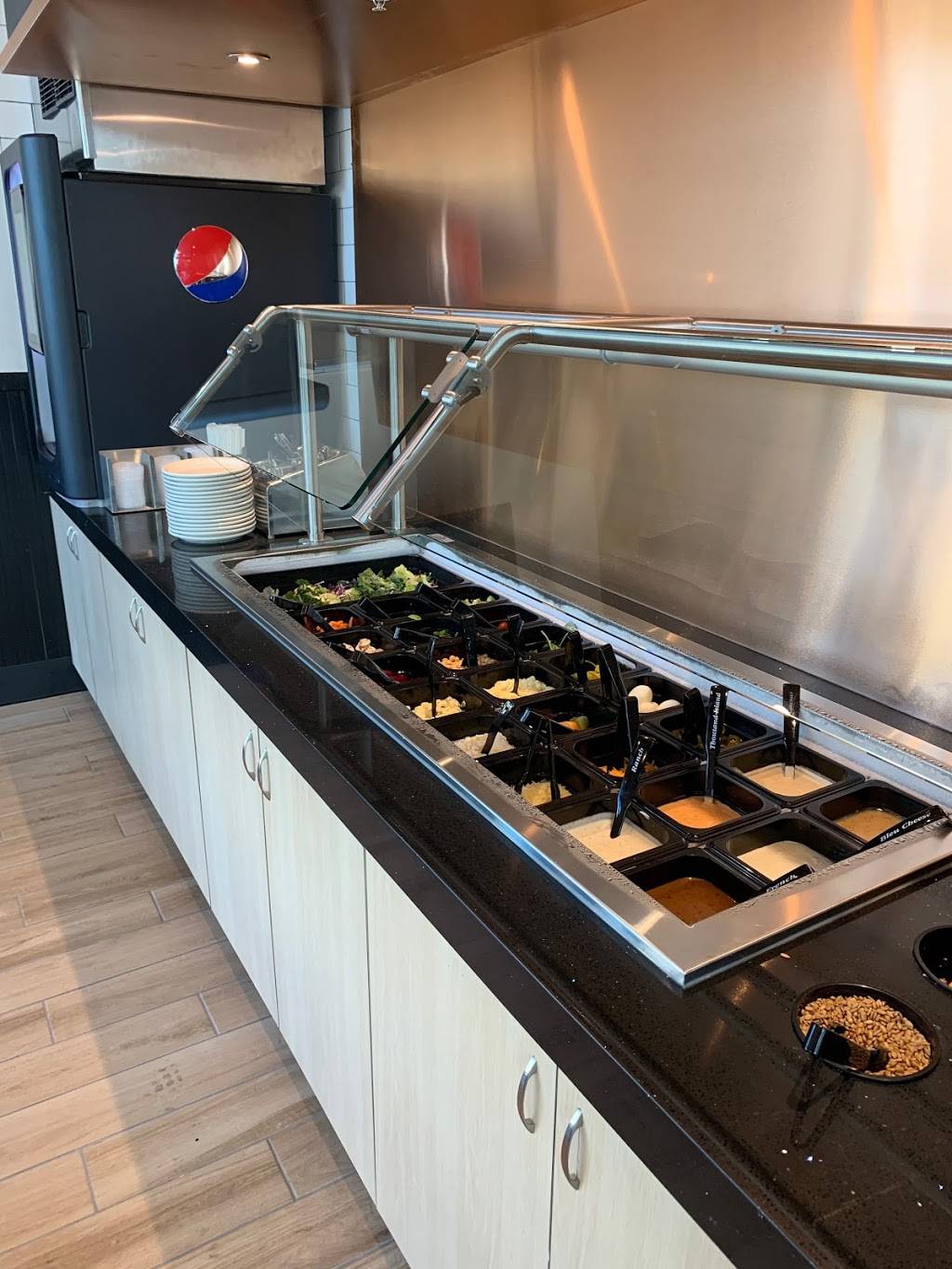 Round Table Pizza | meal takeaway | 28545 Hesperian Blvd ste b-101, Hayward, CA 94545, USA | 5109023456 OR +1 510-902-3456