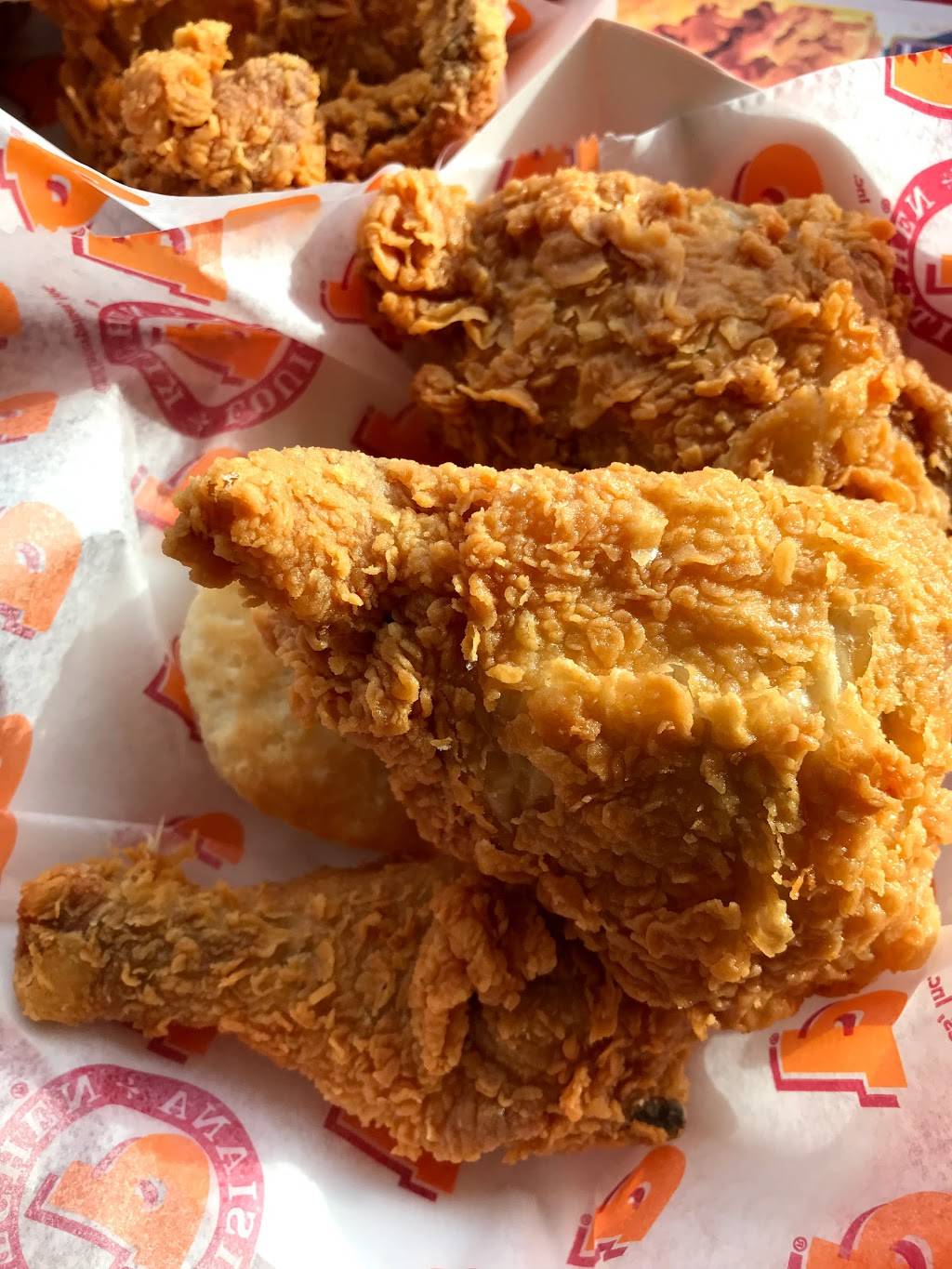Popeyes Louisiana Kitchen | restaurant | 11720 Rockville Pike, Rockville, MD 20852, USA | 3018815803 OR +1 301-881-5803