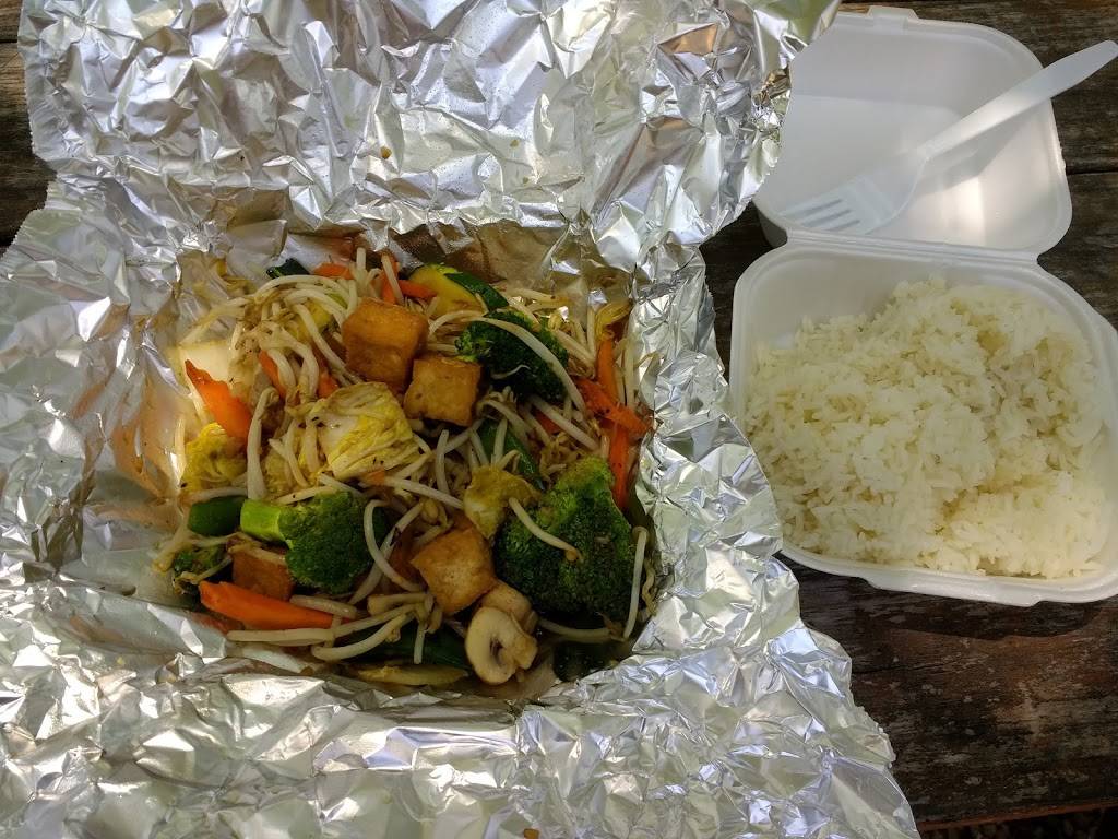 Aroi Thai Cuisine | restaurant | 12024 US-290, Austin, TX 78737, USA | 5123752092 OR +1 512-375-2092