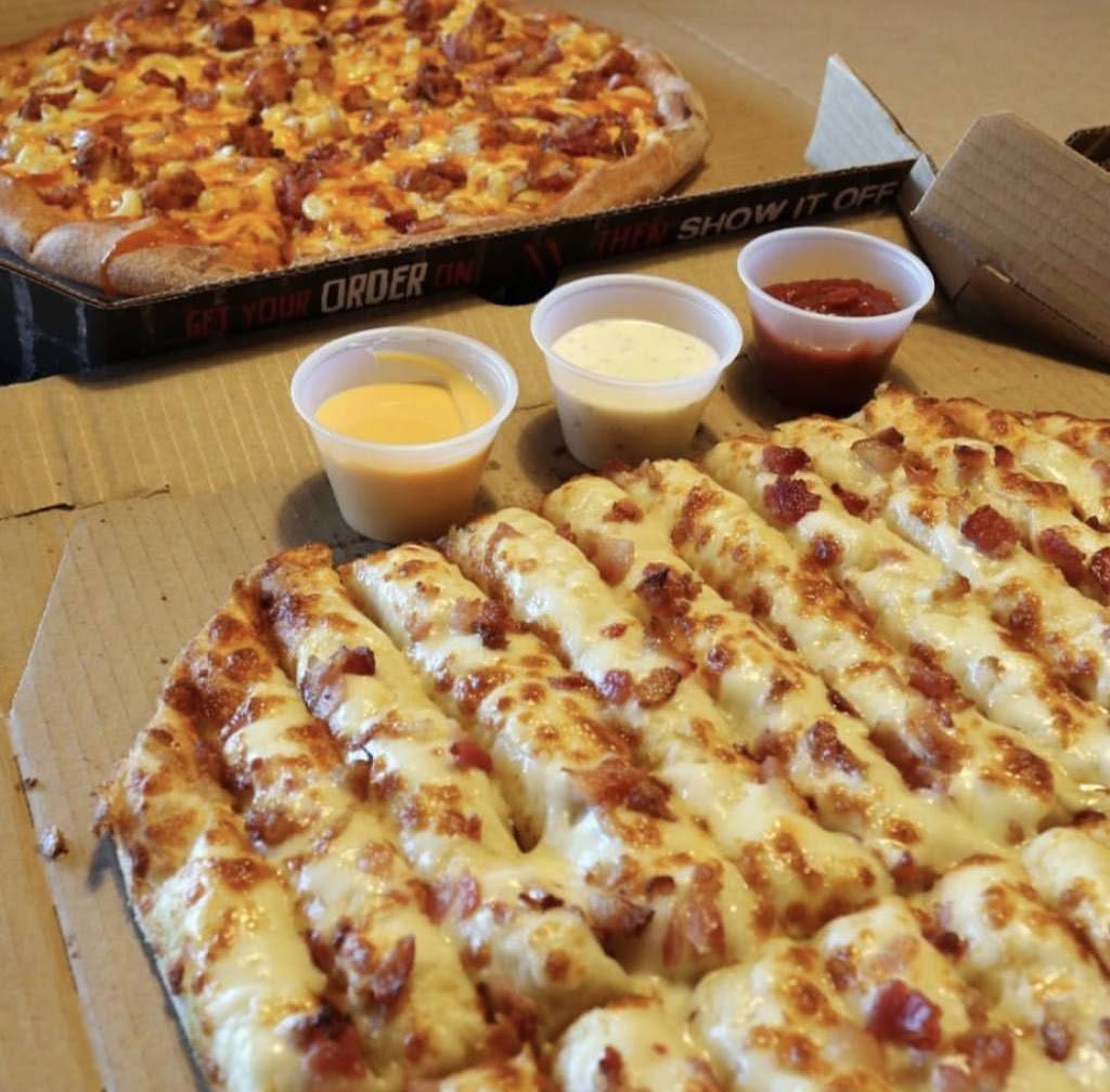 Toppers Pizza | meal delivery | 1154 Grand Ave, St Paul, MN 55105, USA | 6512219000 OR +1 651-221-9000