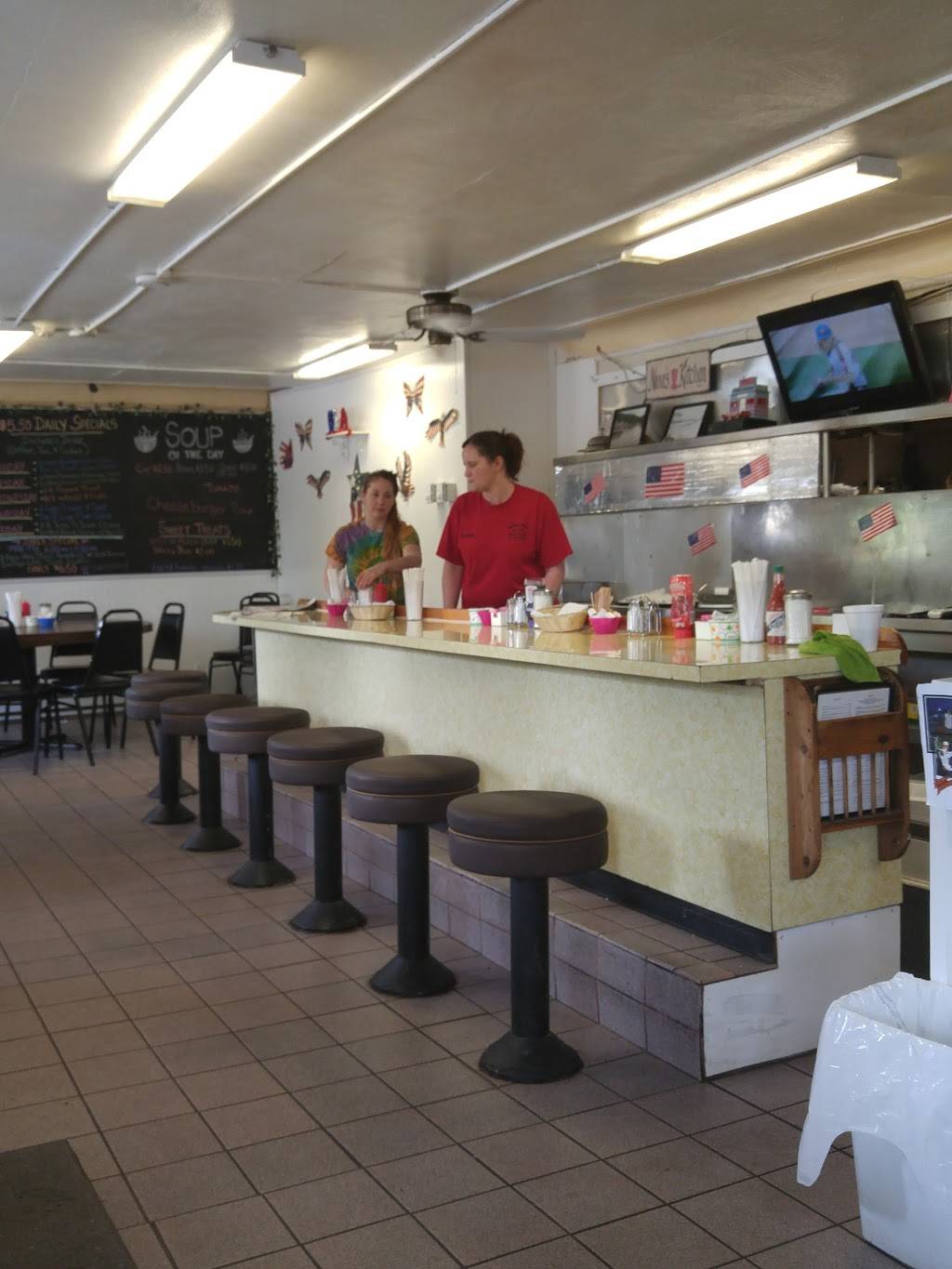 Flamingo Diner | restaurant | 175 US-11, Nanticoke, PA 18634, USA | 5707351300 OR +1 570-735-1300
