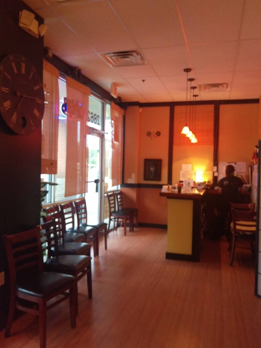 Fin Fusion Sushi Bar | restaurant | 2862 S Church St, Murfreesboro, TN 37127, USA | 6154943442 OR +1 615-494-3442