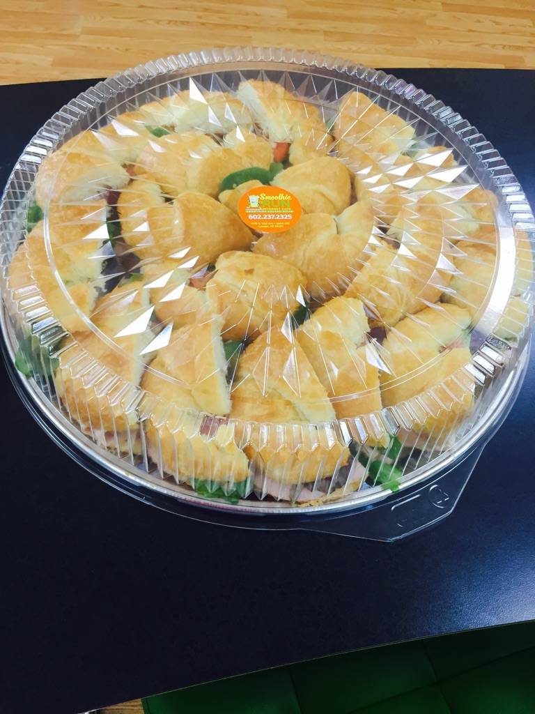 Smoothie Run - Laveen | restaurant | 6115 S 51st Ave #205, Laveen Village, AZ 85339, USA | 6022372325 OR +1 602-237-2325