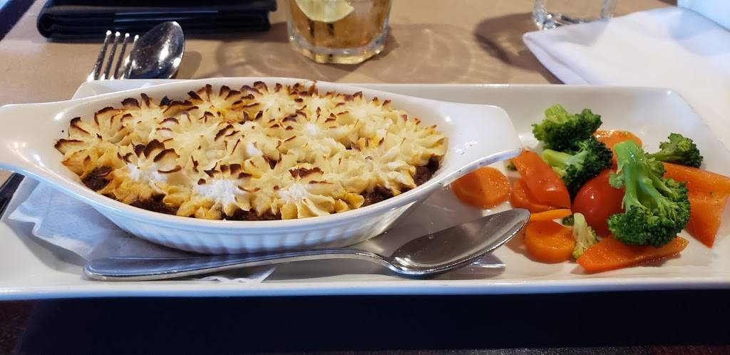 Lionheart British Pub & Restaurant | restaurant | 3221 Derry Rd W, Mississauga, ON L5N 7L7, Canada | 9058246669 OR +1 905-824-6669