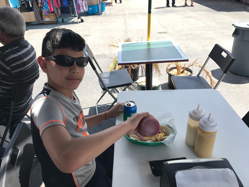 Ricos Antojitos | restaurant | Unnamed Road, Miami, FL 33126, USA | 3057817133 OR +1 305-781-7133