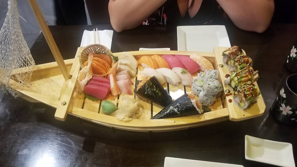 Tokyo Sushi & Hibachi | restaurant | 304 Mountain Laurel Plaza, Latrobe, PA 15650, USA | 7245378838 OR +1 724-537-8838