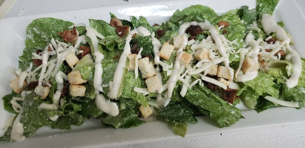 Restaurant A La Bonne Fourchette | restaurant | 464 Rue Principale, Saint-Sébastien, QC J0J 2C0, Canada | 4502449881 OR +1 450-244-9881