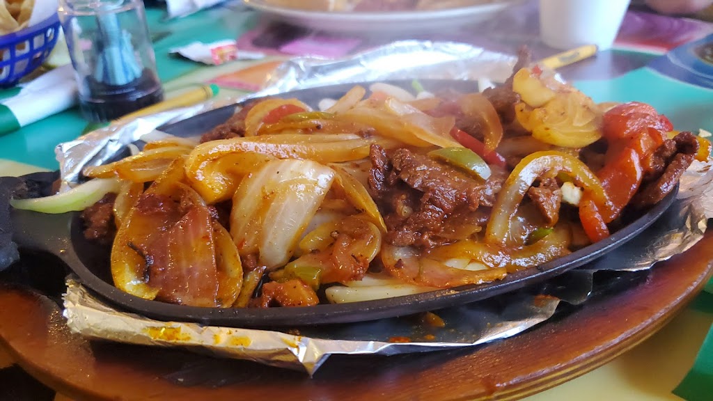 El Tapatio Mexican Restaurant | restaurant | 2004 W Historic Rte 66, Flagstaff, AZ 86004, USA | 9287743530 OR +1 928-774-3530