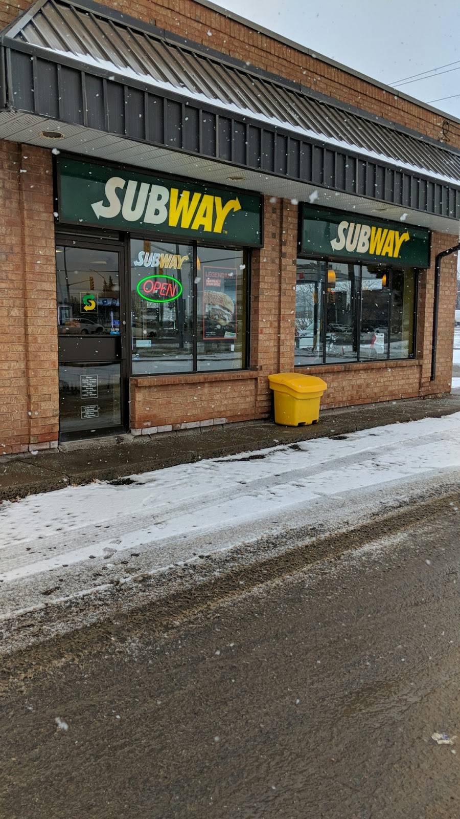 Subway | restaurant | 2545 Princess St, Kingston, ON K7L 4B2, Canada | 6133842191 OR +1 613-384-2191