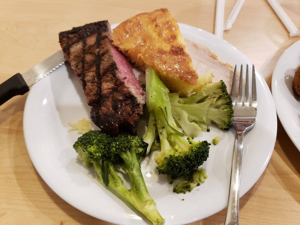 Golden Corral Buffet & Grill | restaurant | 445 E Palatine Rd, Arlington Heights, IL 60004, USA | 2242328837 OR +1 224-232-8837