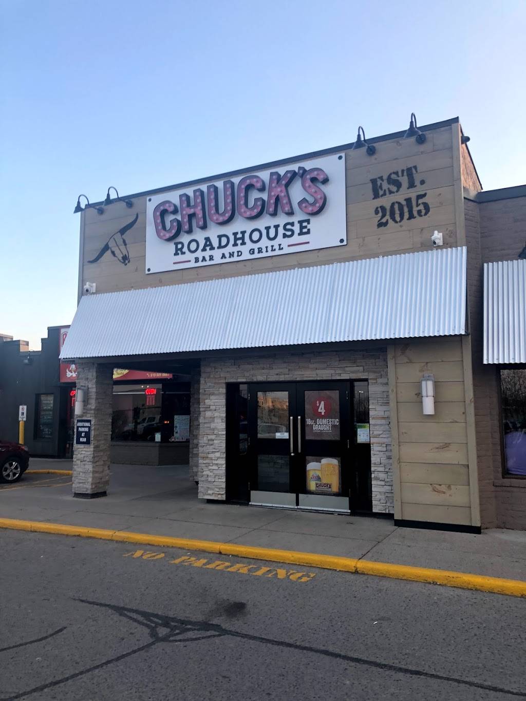 Chucks Roadhouse Bar & Grill | restaurant | 666 Wonderland Rd N, London, ON N6H 4K9, Canada | 5196015707 OR +1 519-601-5707