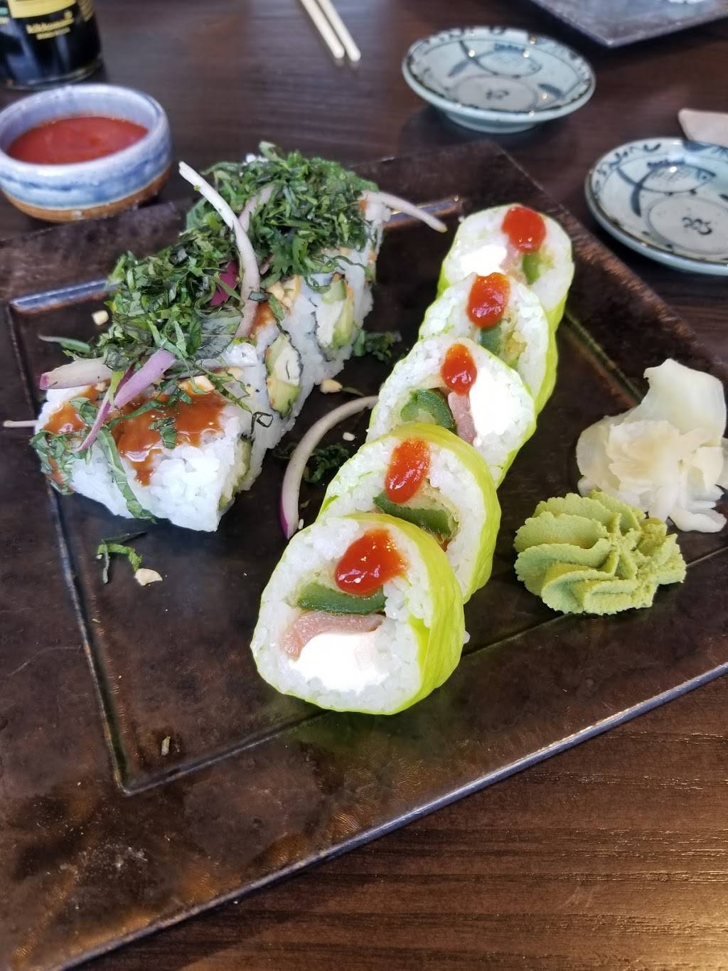 Blue Sushi Sake Grill | restaurant | 2000 Crocker Rd, Westlake, OH 44145, USA | 4403284500 OR +1 440-328-4500