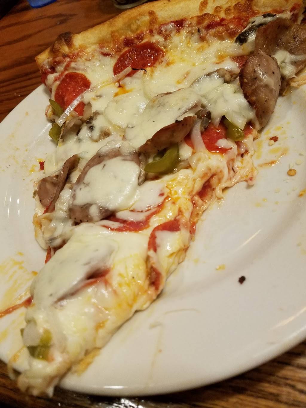 Giovannis Pizza | restaurant | 9502 Chamberlayne Rd, Mechanicsville, VA 23116, USA | 8047462666 OR +1 804-746-2666