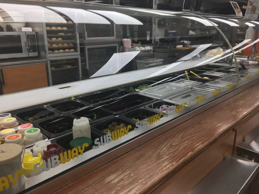 Subway | restaurant | 3864 Mt Hope Rd, Grass Lake, MI 49240, USA | 5175223550 OR +1 517-522-3550