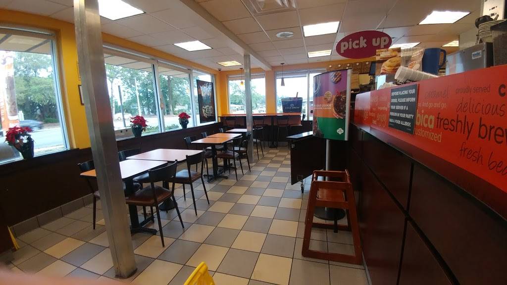 Dunkin Donuts | cafe | 6132 9th St N, St. Petersburg, FL 33703, USA | 7275268370 OR +1 727-526-8370