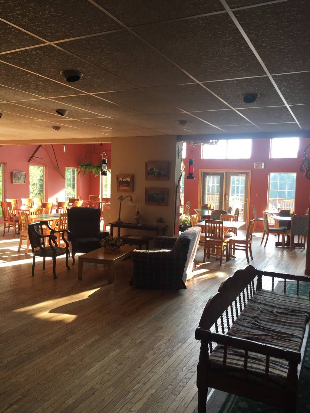 Auberge des Deux Rives | restaurant | 339 chemin du Lac Ste-Marie Kazabazua, Lac-Sainte-Marie, QC J0X 1Z0, Canada | 8194673797 OR +1 819-467-3797