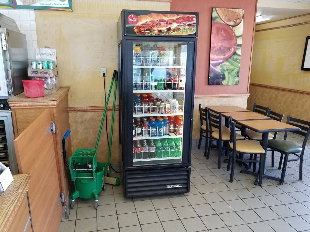 Subway | meal takeaway | 903 Poplar St, Leadville, CO 80461, USA | 7194862855 OR +1 719-486-2855