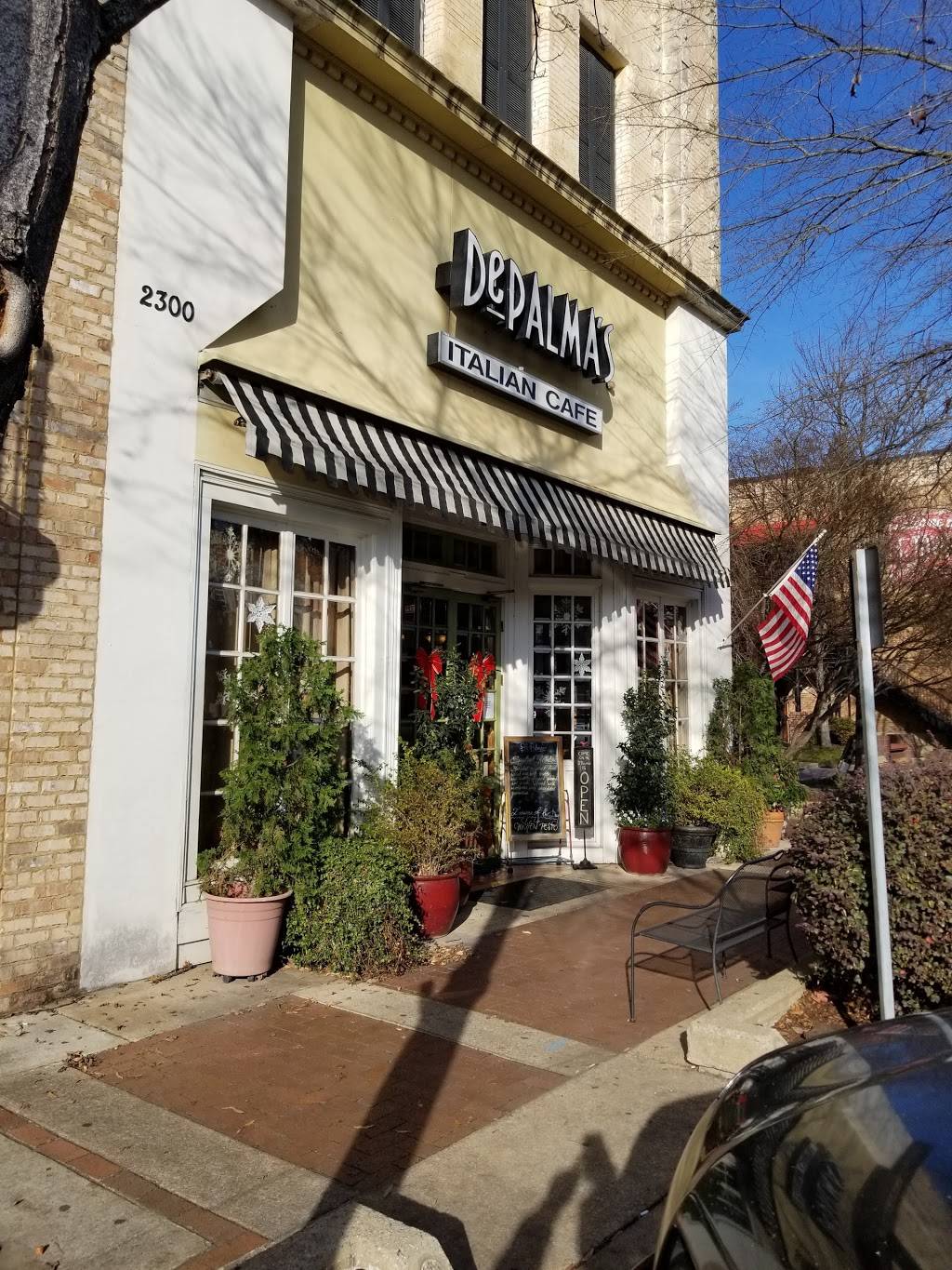 DePalmas Italian Cafe | restaurant | 2300 University Blvd, Tuscaloosa, AL 35401, USA | 2057591879 OR +1 205-759-1879