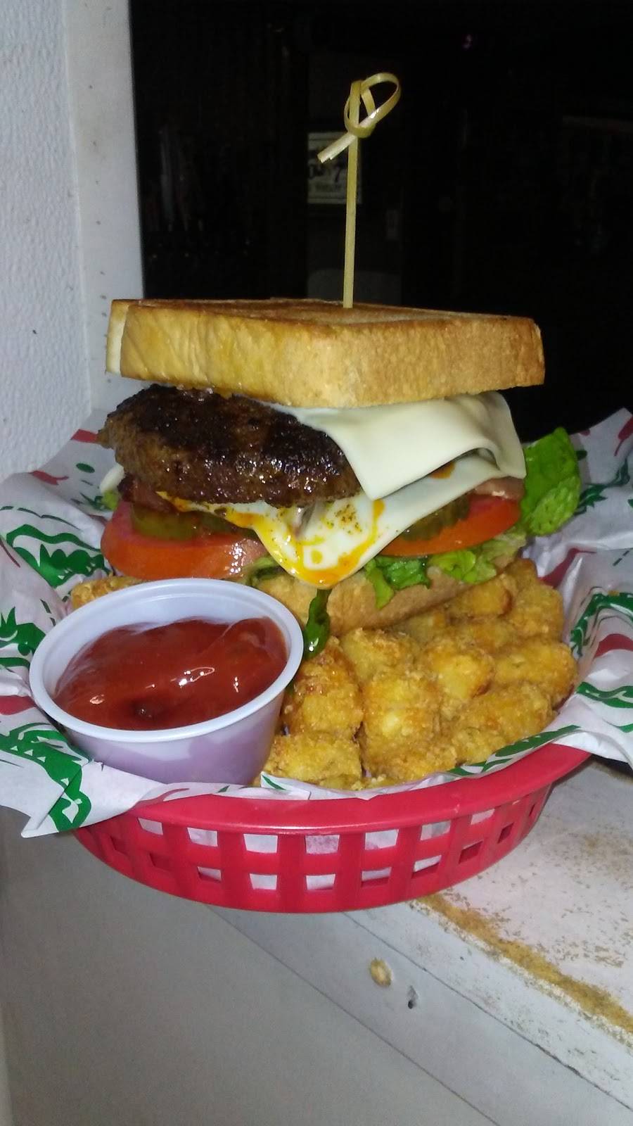 The Cottage Lounge | restaurant | 3006 W Northwest Hwy, Dallas, TX 75220, USA | 4697299626 OR +1 469-729-9626