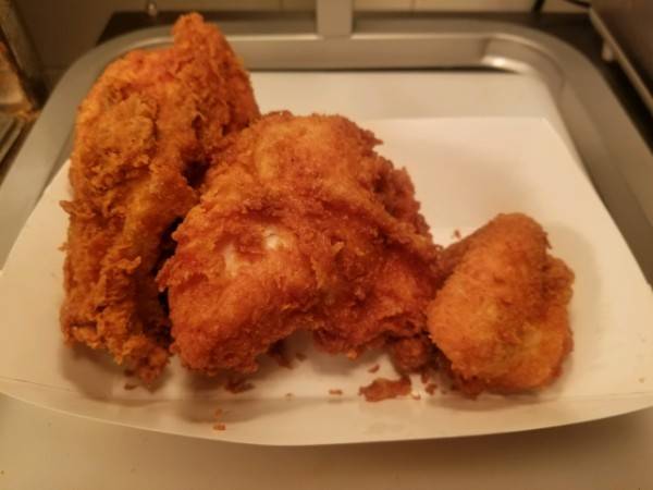 Momma Michelles Broaster Chicken | meal takeaway | 305 N Union Rd, Manteca, CA 95337, USA | 2094252394 OR +1 209-425-2394