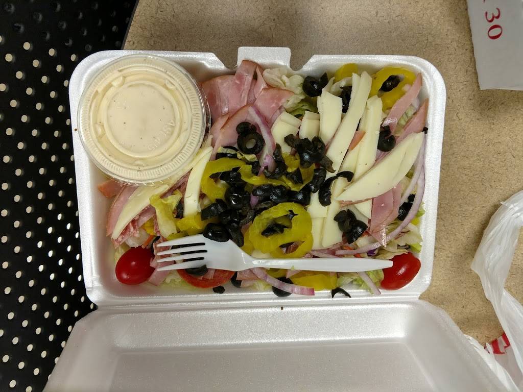 Emidios Pizza | restaurant | 636 N Main St, Akron, OH 44310, USA | 3302534777 OR +1 330-253-4777