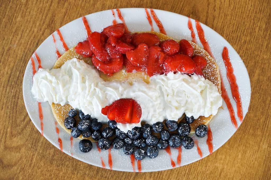 Golden Greek Restaurant | restaurant | 1103 Acushnet Ave, New Bedford, MA 02746, USA | 5089978811 OR +1 508-997-8811