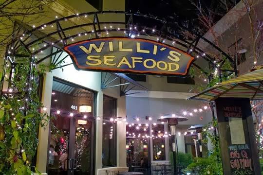 Willis | Seafood & Raw Bar | restaurant | 403 Healdsburg Ave, Healdsburg, CA 95448, USA | 7074339191 OR +1 707-433-9191