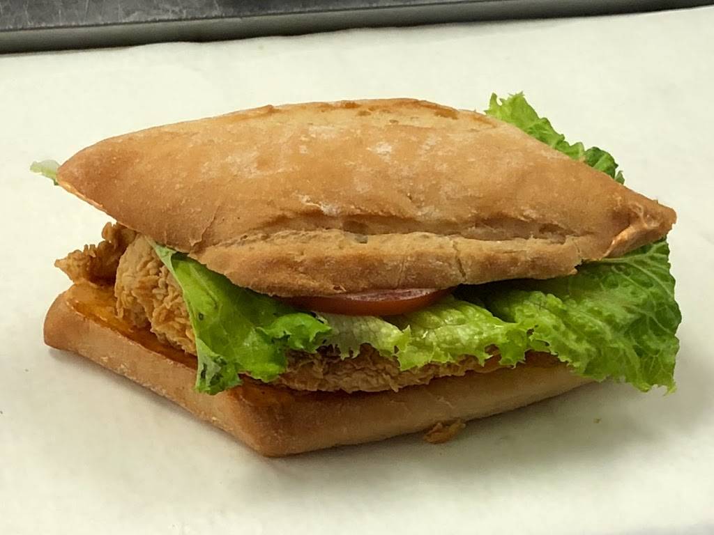 Country Fried Chicken | meal takeaway | 2086-A Lawrence Ave E, Scarborough, ON M1R 2Z5, Canada | 4166151111 OR +1 416-615-1111