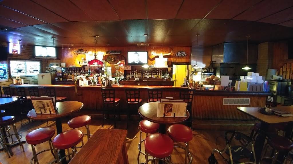 Amber Inn Bar & Grill | restaurant | 840 E Madison St, Eau Claire, WI 54703, USA | 7158320568 OR +1 715-832-0568