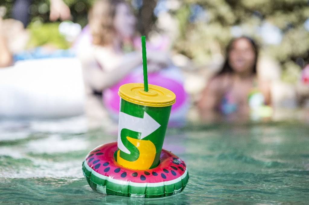 Subway Restaurants | restaurant | 1925 E La Palma Ave, Anaheim, CA 92805, USA | 7145337827 OR +1 714-533-7827