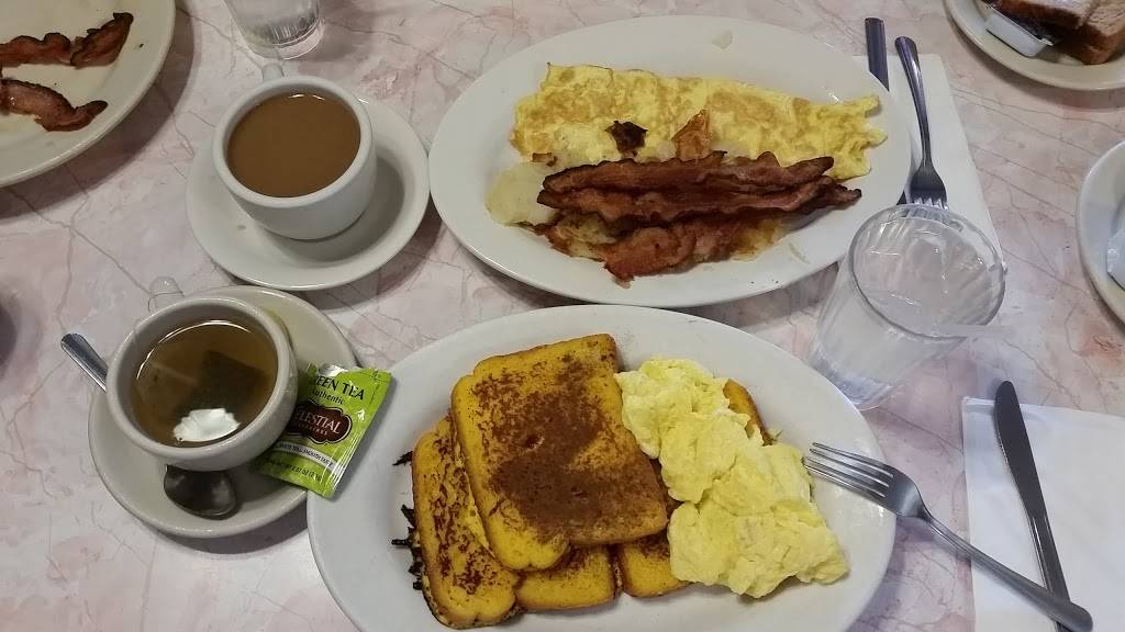 Royal | meal takeaway | 7609 5th Ave, Brooklyn, NY 11209, USA | 7182809813 OR +1 718-280-9813