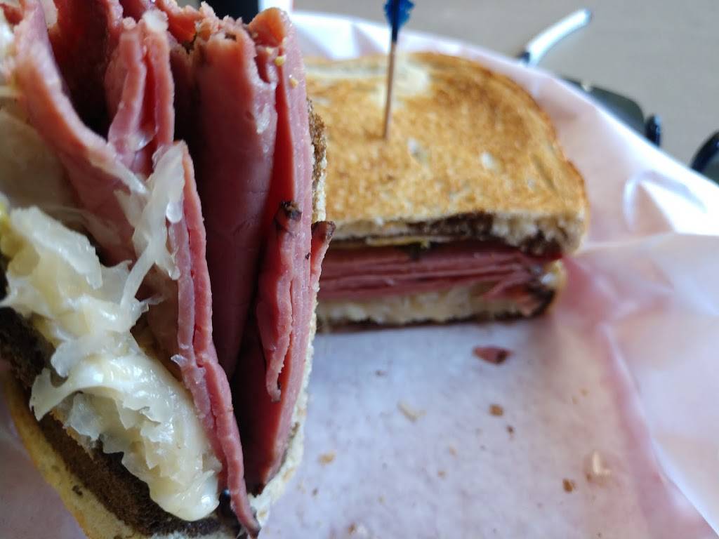 Carusos Deli | meal takeaway | 1305 2100 S, Salt Lake City, UT 84119, USA | 8019723391 OR +1 801-972-3391