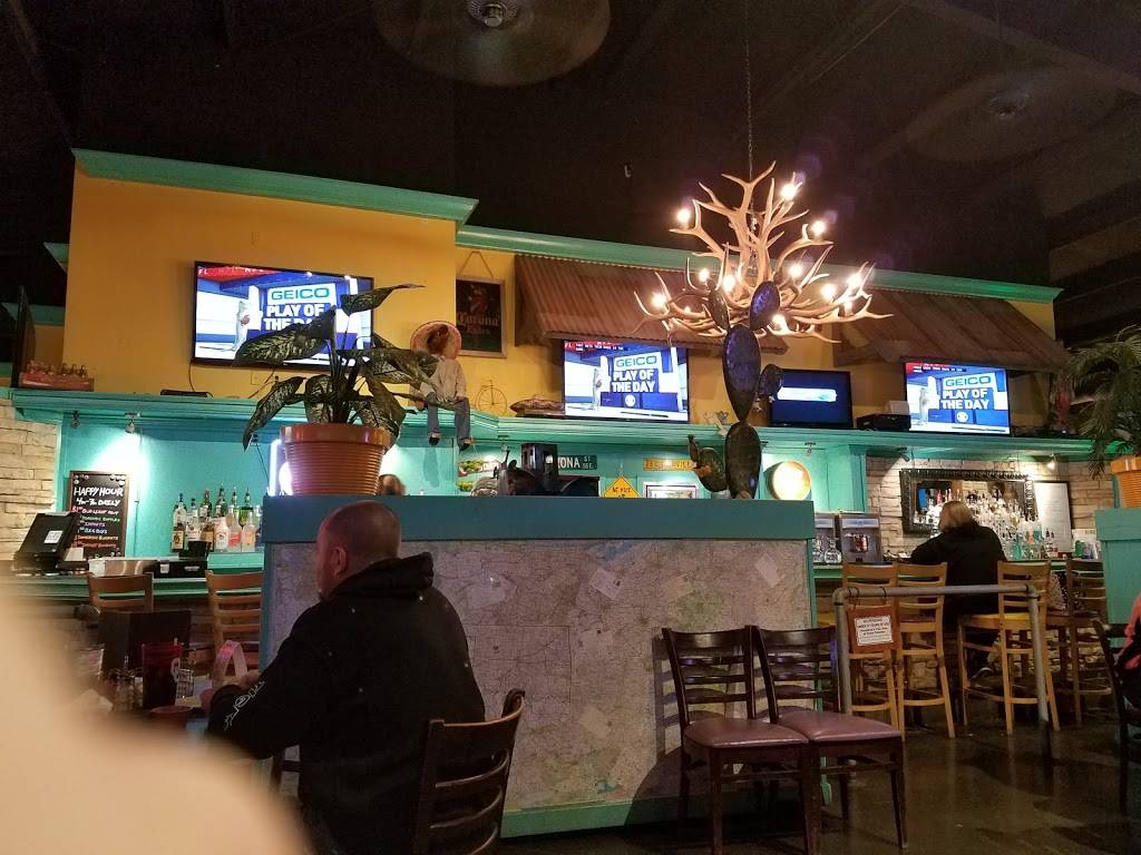 La Luna Cantina & Grill | restaurant | 2812 Highway 62 Service Rd, Newcastle, OK 73065, USA | 4053879475 OR +1 405-387-9475