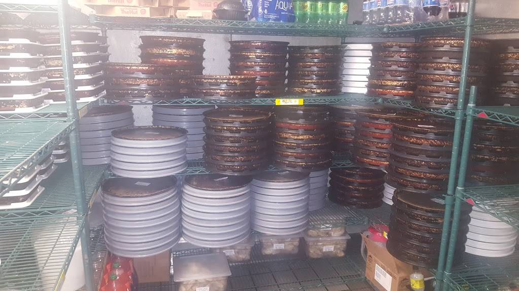 Pizza Hut | restaurant | 1200 E 4th St, Long Beach, CA 90802, USA | 5629831177 OR +1 562-983-1177