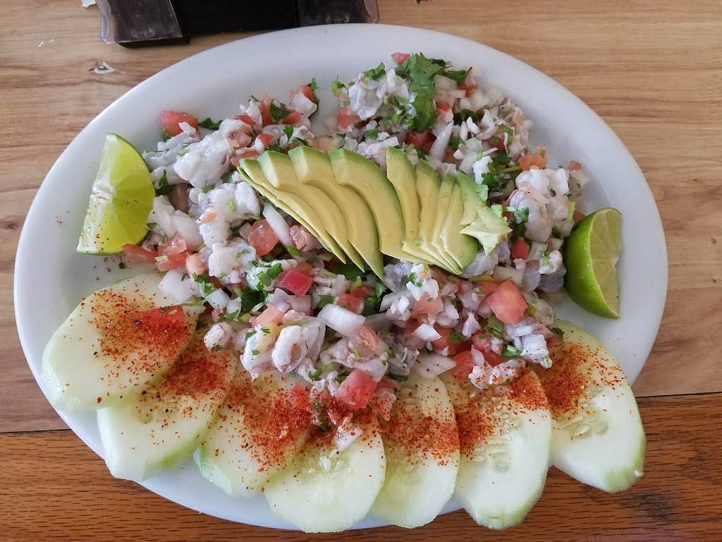 El Centenario grill y seafood | restaurant | 1002 17th St, Santa Ana, CA 92701, United States | 7148341999 OR +1 714-834-1999