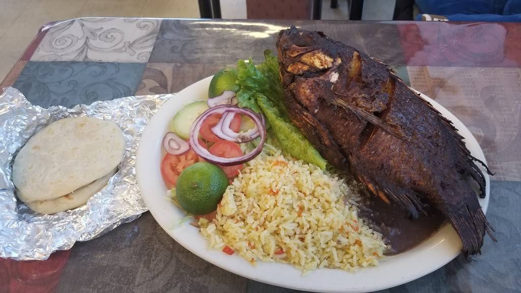 Tienda y Panaderia Guatemalteca | restaurant | 3709 E Washington St, Indianapolis, IN 46201, USA | 3173536377 OR +1 317-353-6377