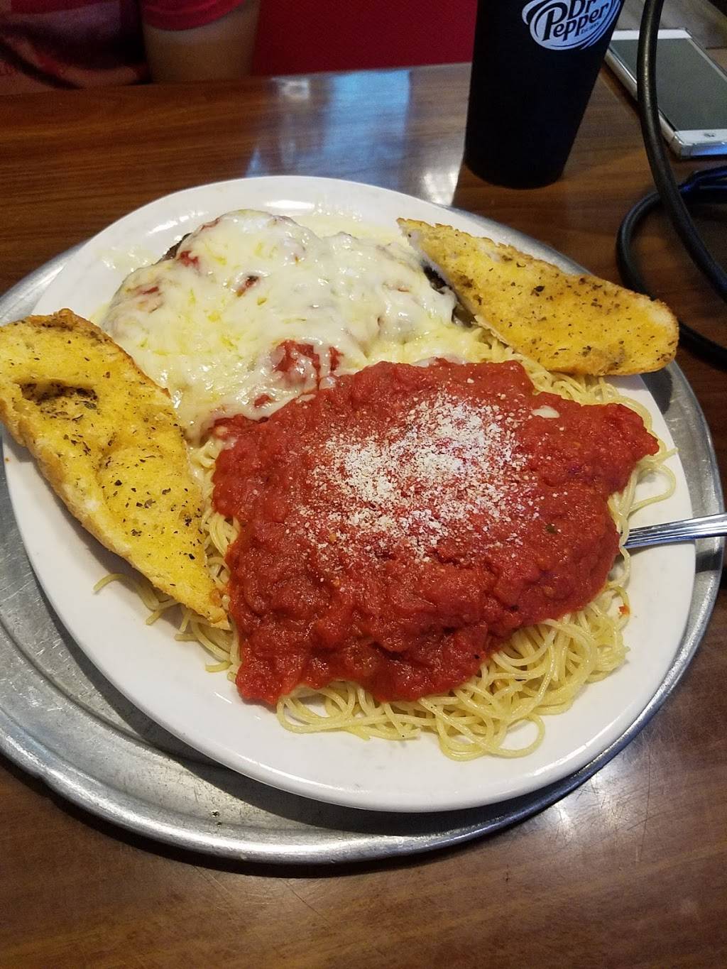 Leonis Pizzeria | restaurant | 9503 Tamiami Trail N, Naples, FL 34108, USA | 2395911700 OR +1 239-591-1700