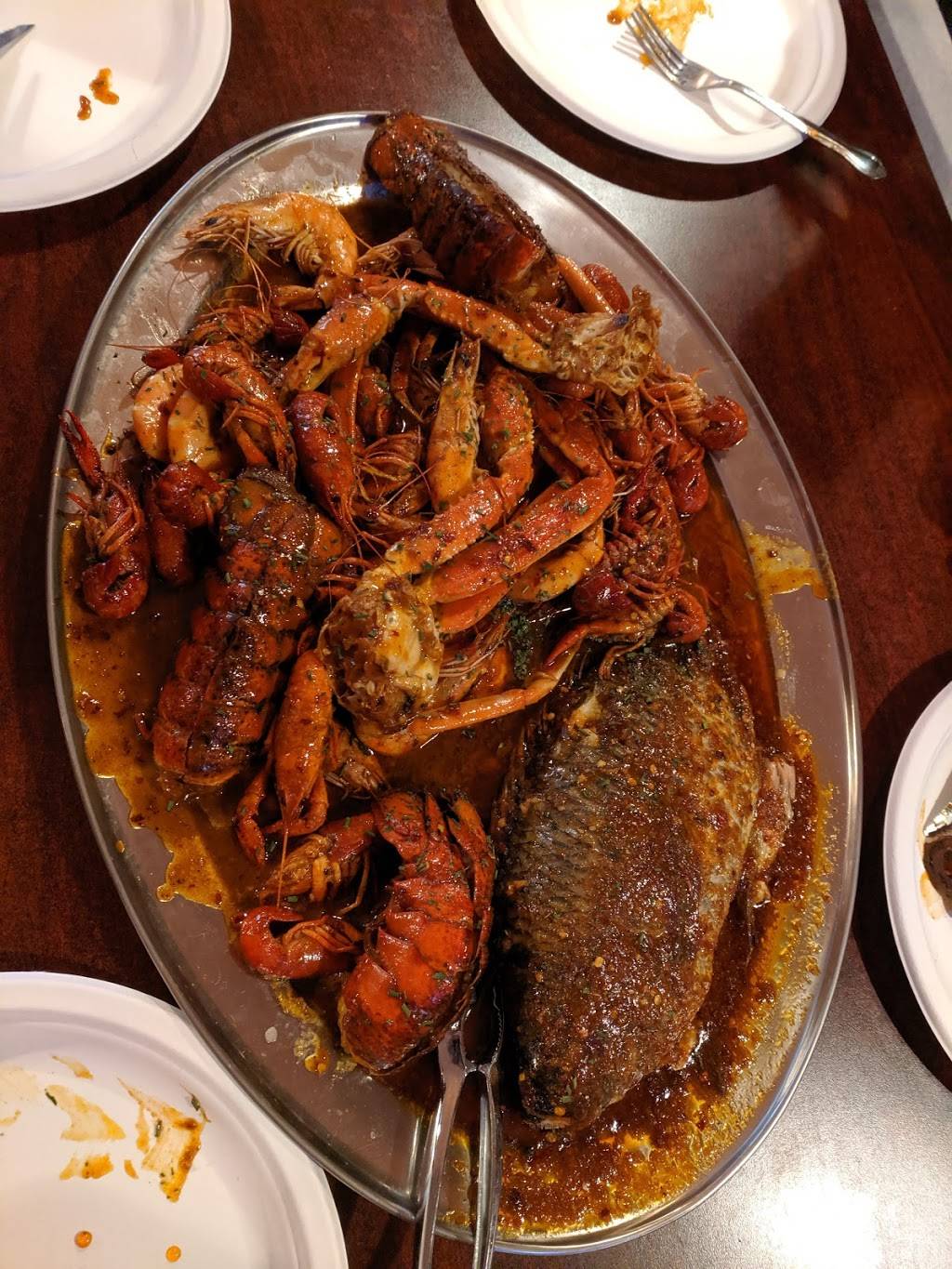 STEAK & SEAFOOD | restaurant | 1700 Rice St, St Paul, MN 55113, USA | 6514892900 OR +1 651-489-2900